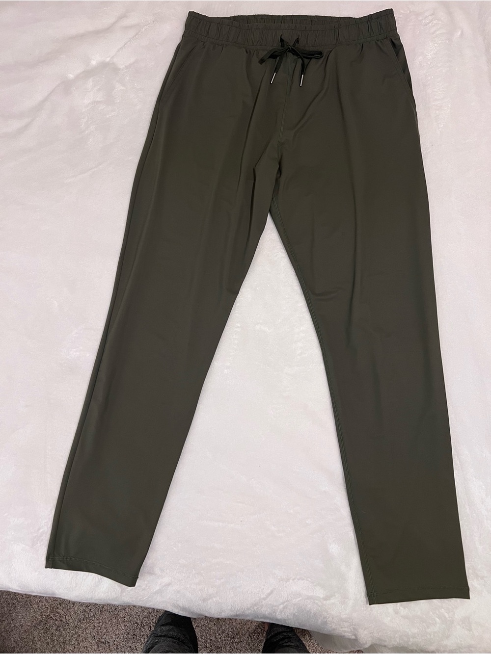 ZYIA ACTIVE Women's Olive Drawstring Joggers with Elastic Waist